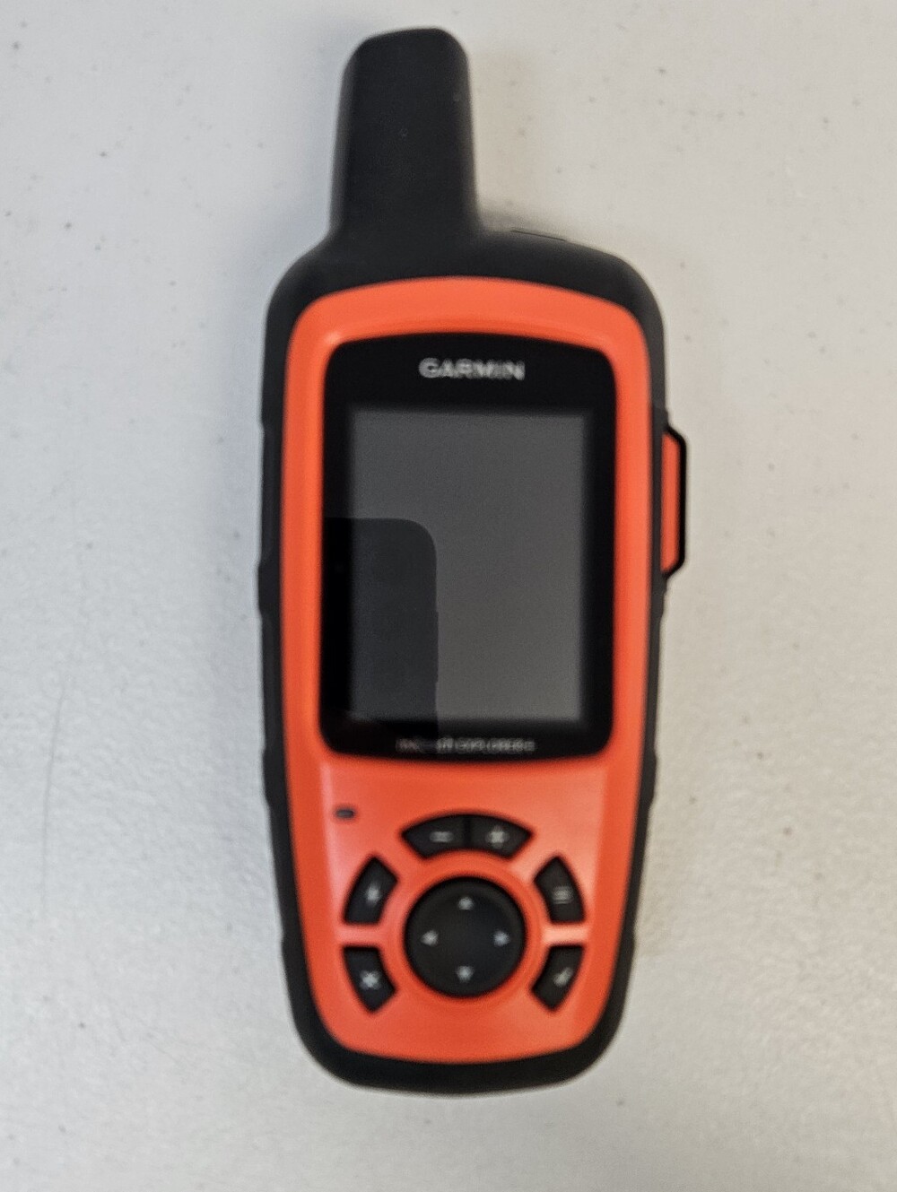 Garmin inReach Explorer+ - Picture 1 of 6